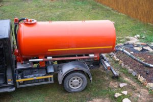 septic tank pumping